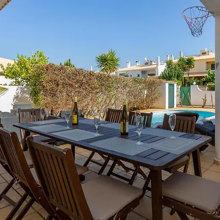 Sunny 2bdr House W/ Private Pool By Lovelystay Albufeira