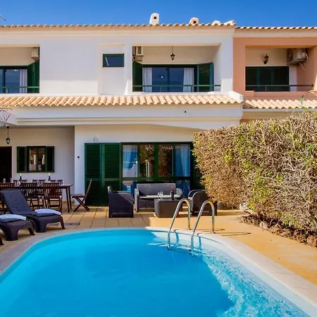 Sunny 2bdr House W/ Private Pool By Lovelystay *