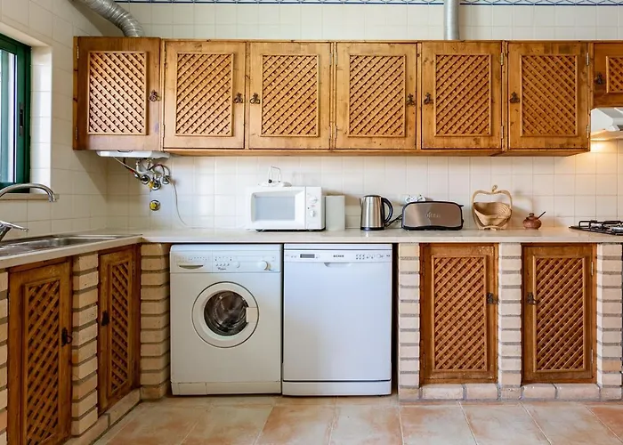 Sunny 2bdr House W/ Private Pool By Lovelystay Appartement *