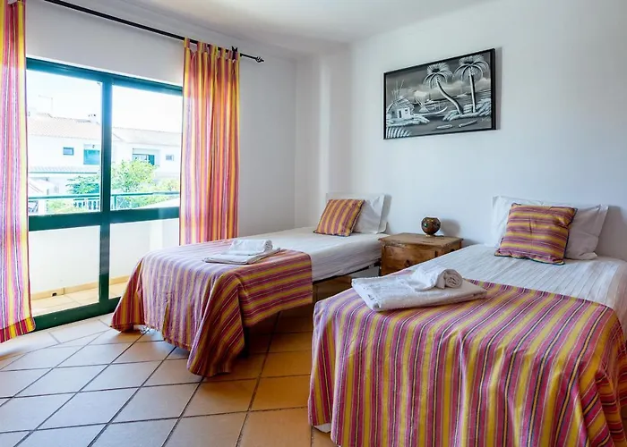 Appartement Sunny 2bdr House W/ Private Pool By Lovelystay Albufeira